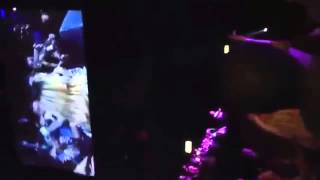 Rihanna hits fan in the face at concert!!! MUST WATCH