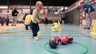"Au fond des filets" : Babyhand à Bourg de Péage