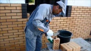 Видео облицовки фасада загородного дома кирпичом без дополнительного утепления