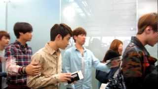 120921 EXO K Incheon Airport to SMTown Indonesia/Jakarta