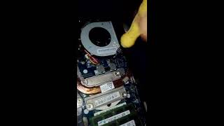 LENOVO G570-Cara bongkar laptop lenovo (Part1)