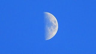 Футаж Растущая Луна. Футажи для видеомонтажа. Луна днем. Видеофутажи