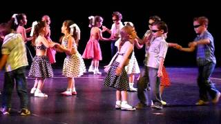 DANÇA INFANTIL ANOS 50