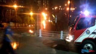 Kabel PLN Korsleting, Keluarkan Percikan Api dan Bakar Pepohonan