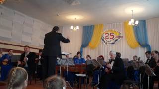 2Концертная пьеса для балалайки с оркестром на тему р. н. песни "Калинка". Солист Денис Жебель