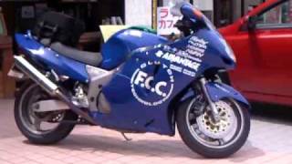 痛い車が遠くに、そして近くに痛いバイク　友人達　CBR1100XX