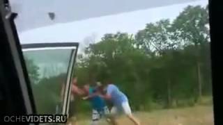 RoadRage.Ru : Наказание быдло водителя.