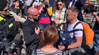 День Победы в Германии: Победители и побежденные, скандалы, полиция