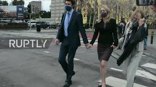 USA: Elizabeth Holmes appears in court for her criminal fraud trial