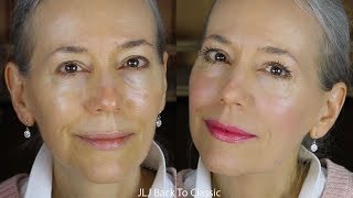 GRWM/Makeup Over 50: How I Use Powder Foundation on My Dry Mature Skin / Classic Green Beauty