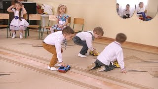 танец мальчиков с машинками - танец на 8 марта в детском саду