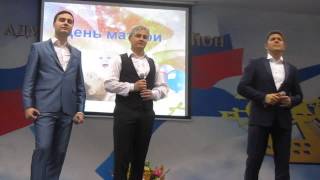 Мама. (Руки усталые тихо опущены),Валерий Гаврилин. Поют Петербургские баритоны