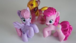 DIY pendants made from TOYS! (How to make pendants for your bubblegum necklaces)
