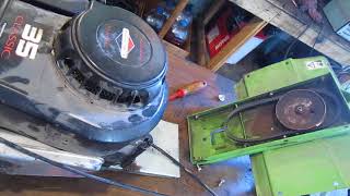 Поломка культиватора в результате перегрузок, двигатель Briggs & Stratton