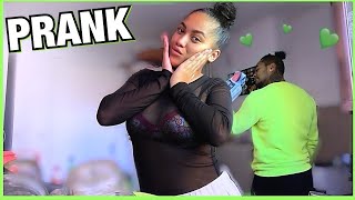 PRANK: JE PORTE UNE TENUE « SCANDALEUSE » POUR VOIR LA RÉACTION DE MON MEC!?