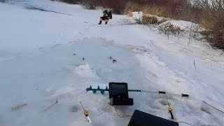 Рыбалка на ХАРИУСА ,С женой поедешь Клюет!)один день не тот!