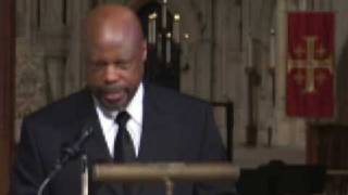 Solo by Wintley Phipps at Inaugural Prayer Service