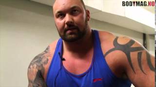 Hafþór Júlíus Björnsson before WSM 2014 at Jakaból, Iceland - BODYMAG.no