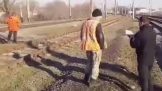 Поезд раздавил мужчину
