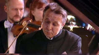 Mikhail Pletnev plays Beethoven - Piano Concerto No. 2 (Moscow, 2006)