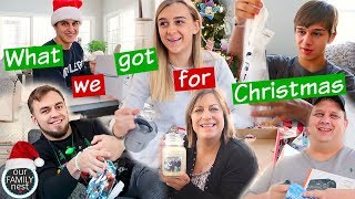 CHRISTMAS MORNING 2017 - OPENING PRESENTS!!