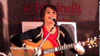 CARMEN CONSOLI: "L'abitudine di tornare" live @ Milano Shoccasse