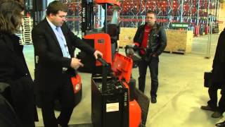 Электротележки Levio. Электроштабелеры Staxio. Высотные штабелеры (ричтраки) Reflex. TOYOTA-BT.