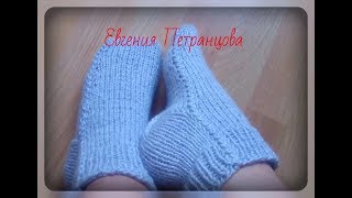 Необычный способ вязания носков спицами