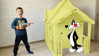 Марк сделал огромный домик из картона для кота. Видео для детей.