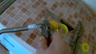 Соединение диэлектрической вставки на газовый кран