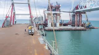 Транспортировка и установка  автодорожной арки Крымского моста за минуту