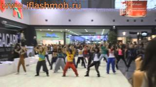 Флешмоб в Ашане Ростов на Дону 60 человек www.iflashmob.ru