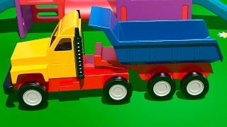 Мультфильмы про машинки - Грузовик - На Детской Площадке