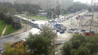 24.08.2016 пересечение Коровинского шоссе и ул.800 летие Москвы резко перестал работать светофор ?