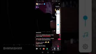 Друг вокруг. Без комплексов. Девушка зажигает) 18+