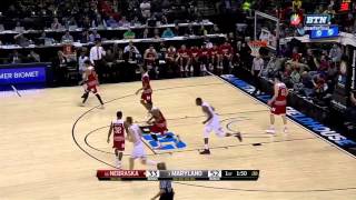 Melo Trimble to Diamond Stone Dunk vs. Maryland
