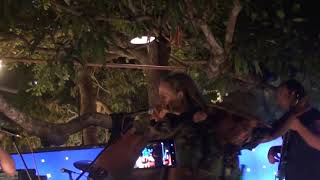 Индия. Гоа. Арпора. Night Market. Выступление неведомых музыкантов с варганами