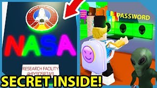 *NEW* I Got The Secret Laptop In Roblox Texting Simulator *OVERPOWERED*