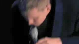 Michael Schiefel - Walking