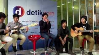 Pergilah Kasih - d'MASIV [ #LiveChatkustik @detikforum 02 ]