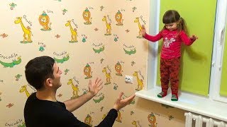 Challange на доверие Папа играет с дочкой Учимся прыгать и кувыркаться