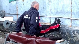 Отжимания от скамьи: трицепс