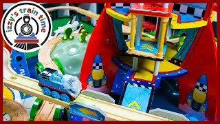 Toys for Kids! Thomas and Friends SPACE TRACK! Fun Toy Trains and Vehicles for Kids