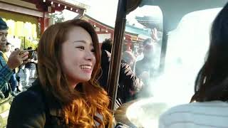 TOKYO ASAKUSA JEPANG...KUIL JEPANG.TEMPAT UNTUK BERDO.A ORANG JEPAN
