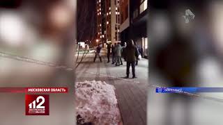 Охрана жестоко избила дебошира | видео