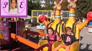 ANTALYA ATATÜRK PARKI LUNAPARK ÇARPIŞAN ARABA DÖNME DOLAP CAROUSEL GONDOL