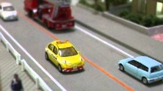 Nゲージ（1/150）ミニカー ＬＥＤ黄色回転灯（道路公団車）電飾例02