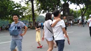 Một góc phố đi bộ Hà Nội quanh Hồ Gươm