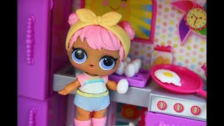 Рассвет решила стать БЛОГЕРОМ. Мультик про КУКЛЫ ЛОЛ.   MC Family