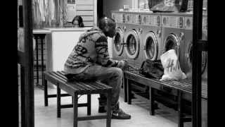 Black & White Street Photography - Linda Wisdom